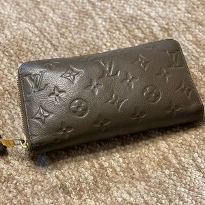 Louis Vuitton monogram Empriente zippy wallet